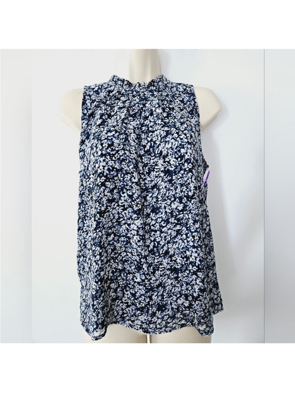 Vince Camuto Navy and White Floral Mock Neck Sleeveless Top